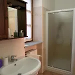 Cascina La Corte Frühstückspension Neive