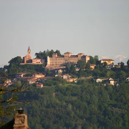 Cascina La Corte 3*