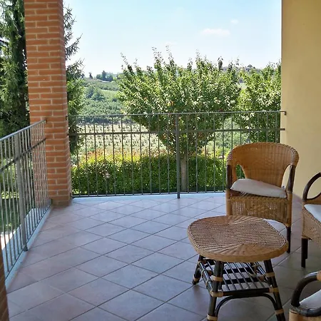فندق مبيت وإفطار Cascina La Corte 3*