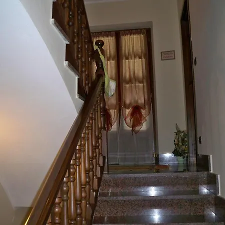 فندق مبيت وإفطار Cascina La Corte 3*