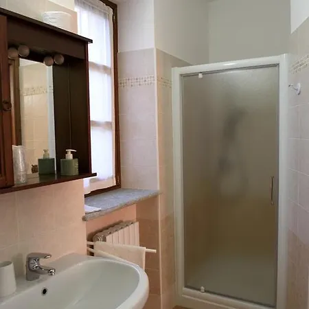 Cascina La Corte Нейве