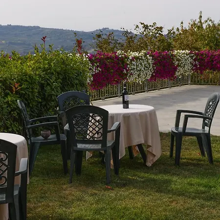 Couette-café Cascina La Corte
