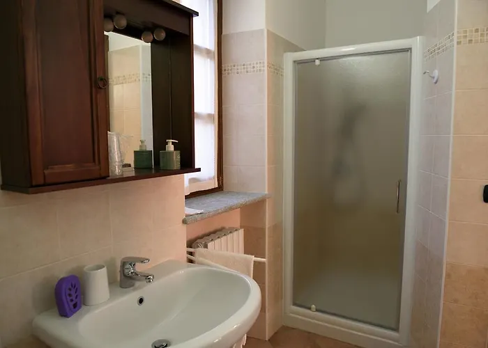 Cascina La Corte Bed & Breakfast Neive